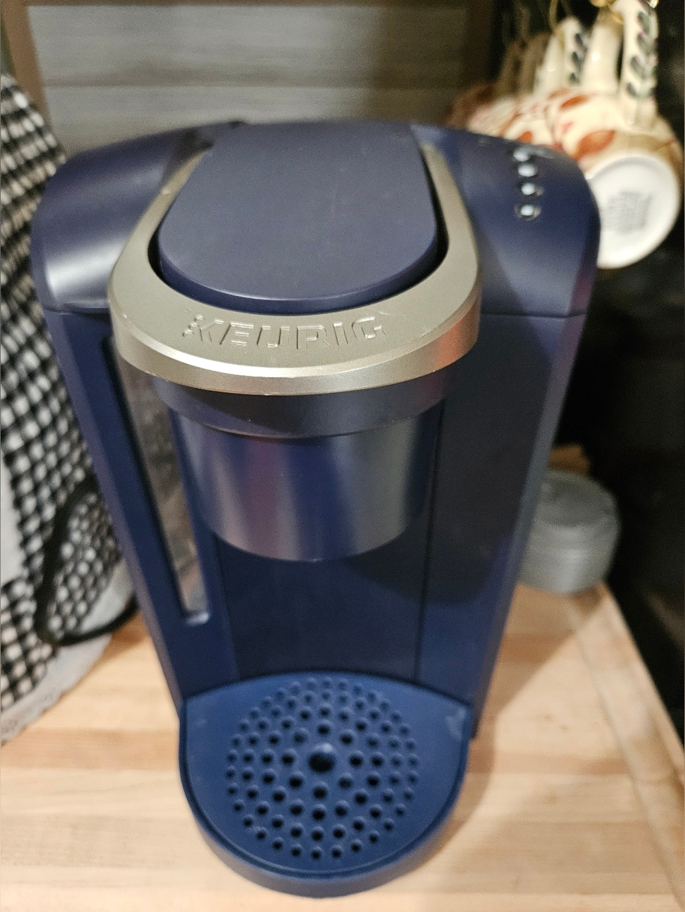 Keurig Single-Serve Coffee Maker in Navy and Silver
